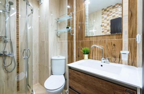 Sofia Apartment | Bright 1BDR Apartment with a Balcony