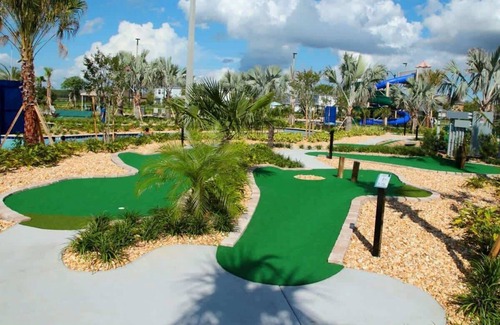 Kissimmee Apartment | Bright 4Bd With Pool Resort Perks Near Disney