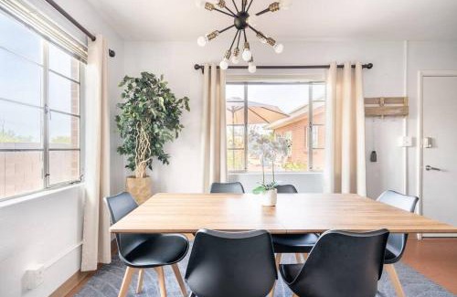 Tucson Apartment | Bright & Airy Near UofA, 2 Min to Banner