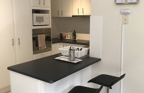 Gungahlin House | Bright and beautiful 3bd house in central Gungahlin, sleep 6 FREE WiFi