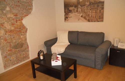 Pietrasanta Apartment | Bright and graceful Suite in the heart of Pietrasanta