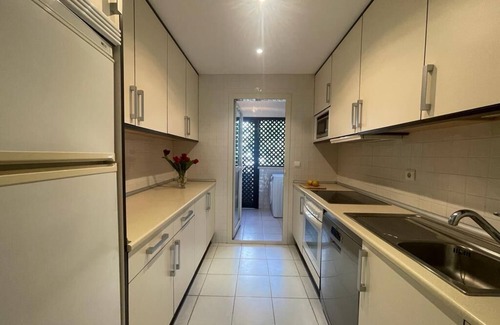 Urbanizacion Pinos Verdes Apartment | Bright and quiet apartment in Marbella Dunas