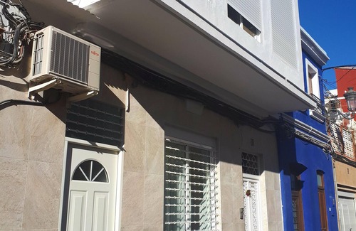 El Cabanyal Apartment | Bright Apartment near the BEACH and PORT with ALTILLO/LOFT