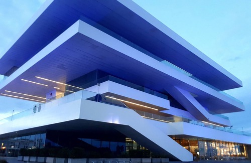 El Cabanyal Apartment | Bright Apartment near the BEACH and PORT with ALTILLO/LOFT