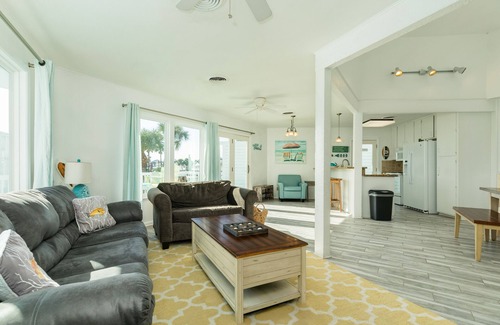 Pirates Beach House | Bright & Cheerful Dog Friendly Home w/Open Deck - 200 Steps from Beach!