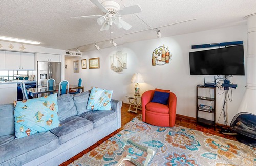 North Ocean City Condo | Bright & convenient condo with pool, balcony & angled ocean views