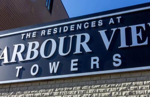 Saint John House | Bright Cozy Condo The Heart of Uptown 2BED Coffee & tea