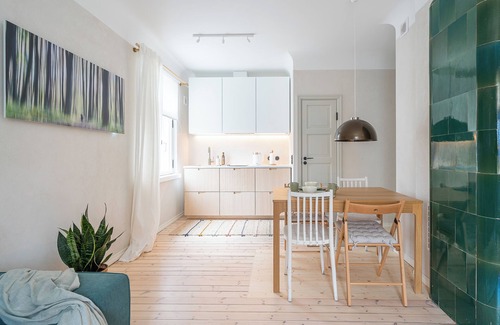 Lillekula Apartment | Bright & Elegant 1-bedroom apartment in delightful Tallinn with WiFi