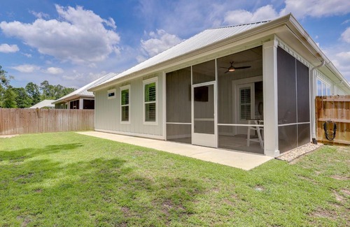 Foley House | Bright Foley Home with Patio - 7 Mi to Wharf and Beach