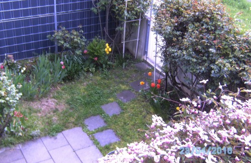 Kornwestheim House | Bright, modern RH house with good infrastructure