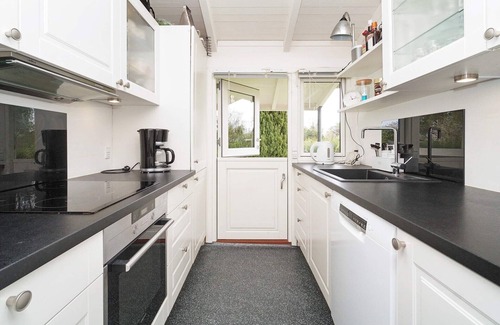 Dronningmolle House | Bright Summerhouse in Dronningmolle - By Traum Ferienwohnungen