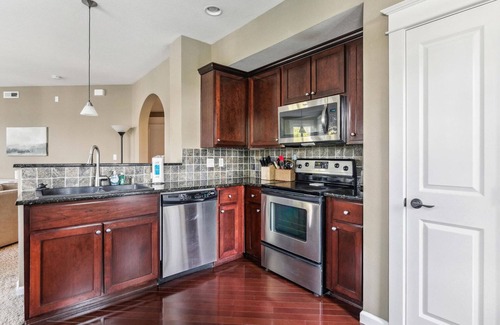 West Linn House | Bright West Linn 2BR w/Free Parking & In-Unit W/D, by Blueground