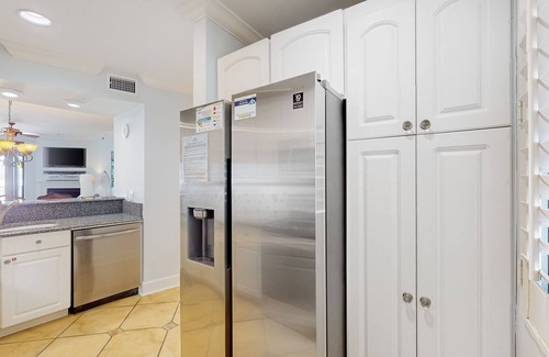 Orange Beach East Condo | Broadmoor 1203 | Oceanfront condo in Orange Beach with resort amenities