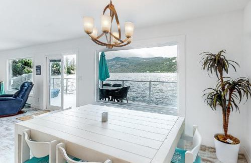 Christina Lake House | Brooks Lake House