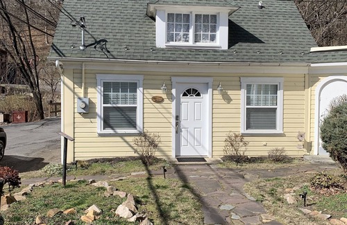 Berkeley Springs Cottage | Brookside Cottage is a beautiful open concept doll house stay for two.