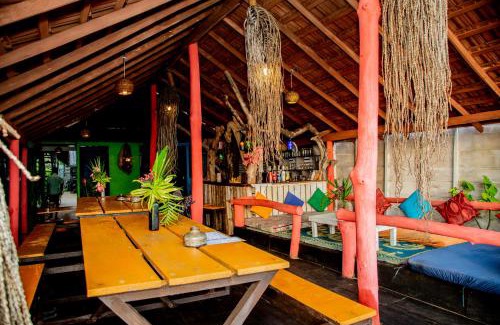 Boossa Bed & Breakfast | Brother's Beach Home