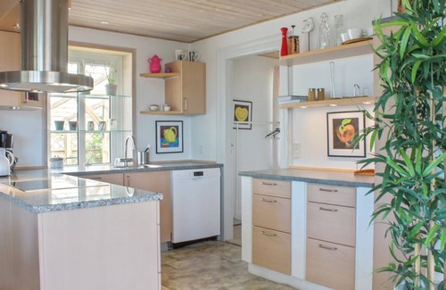 Vestero Havn House | "Brun" - 60m from the sea by Interhome