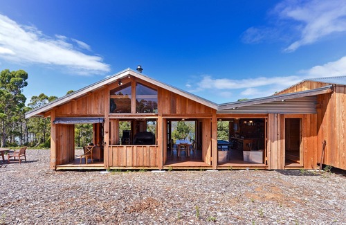South Bruny House | Bruny Island Lodge