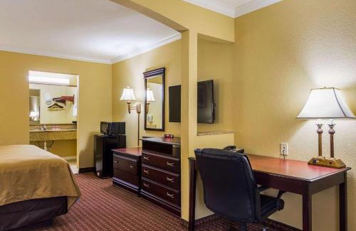 Bryant Hotel | Bryant Inn And Suites