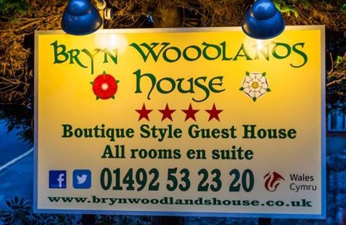 Colwyn Bay House | Bryn Woodlands House