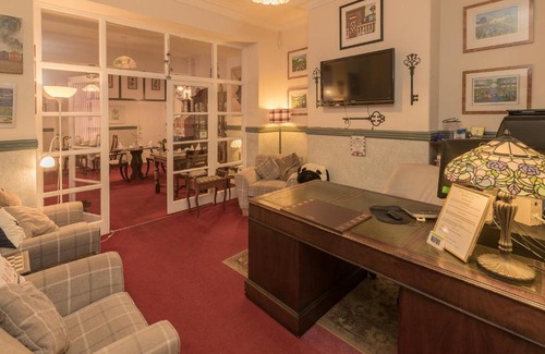Colwyn Bay House | Bryn Woodlands House