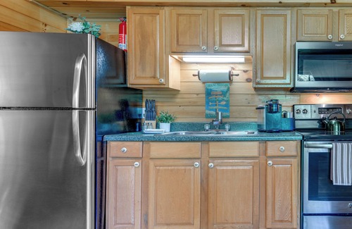 Bryson City Cottage | Bryson City Cabin in Smoky Mtn W/resort Amenities