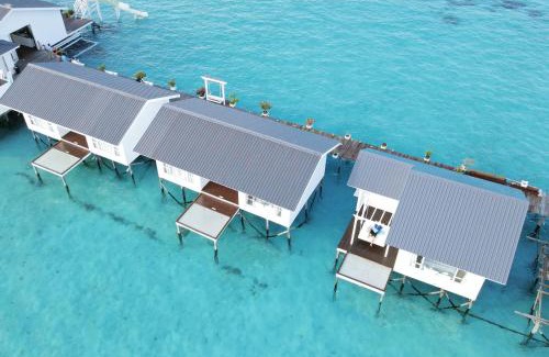 Sabah Hotel | Bubblefish Water Villa