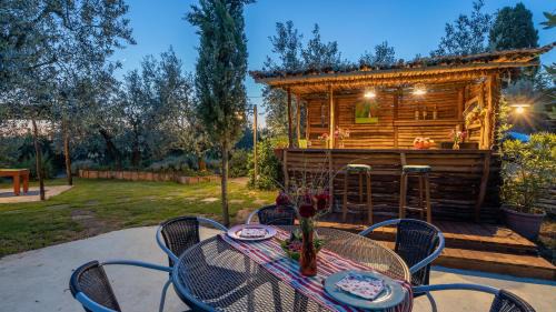 Terranuova Bracciolini Villa | BUCA DELLE FATE 8, Emma Villas