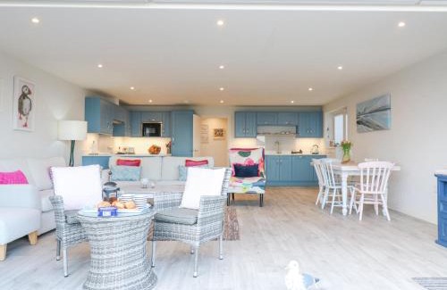 Pevensey House | Bucket and Spades- Right on the Beach