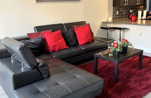 Lenox Apartment | Buckhead 1 bedroom condo