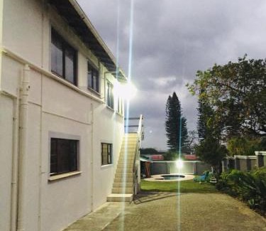Port Edward Bed & Breakfast | Bujumbura Guest House