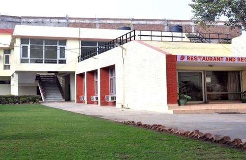 Jind Hotel | Bulbul Tourist Complex Jind