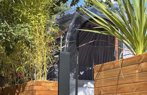Bathernay Bed & Breakfast | Bulle StelléA 26 m2, SPA Privatif au domaine CollinéA