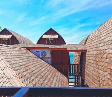 Bunaken Resort | Bunaken 18 Diving Resort and Cafe