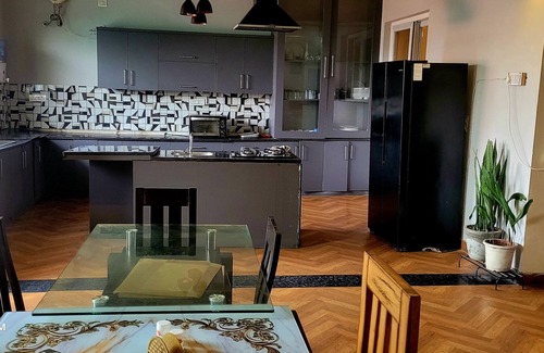 Mohali Villa | Bungalow with Swimming pool n pool table 4 BHK Villa , WiFi, Mohali Chandigarh