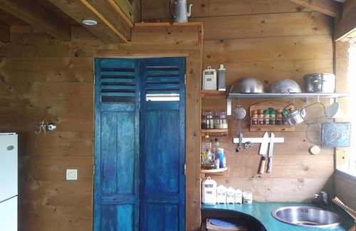 Morel House | Bungalove nThe garden, the beach. What else ?