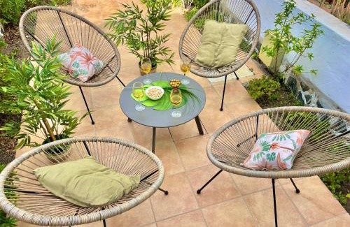 Playa del Ingles Apartment | Bungalow Caserio 47 by SunHousesCanarias