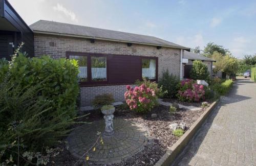 Sint Maartenszee House | Bungalow in Sint Maartenszee near dune