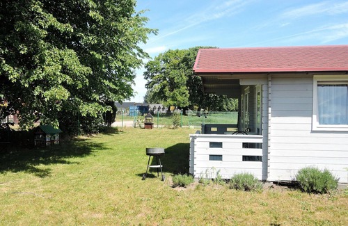 Dziwnowek House | Bungalow in Wrzosowo Near Baltic Sea Beach