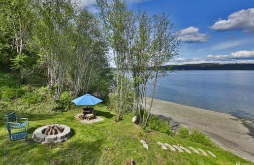 Freeland Apartment | Bungalow on Bradley Beach