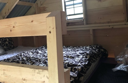 Kawartha Lakes Cabin | Bunkie on the lake