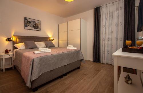 Vranjic Apartment | Bura2 , with private parking in the garage