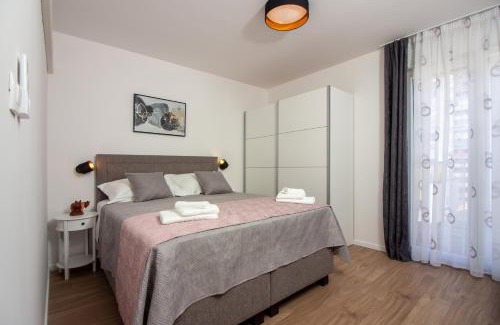 Vranjic Apartment | Bura2 , with private parking in the garage
