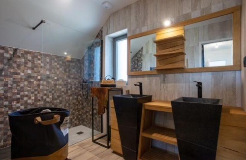 Saint-Chely-d'Aubrac Ski Chalet | BURON FRANCk