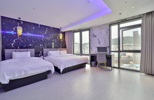 Busanjin Hotel | Busan Seomyeon YUNA Hotel Business