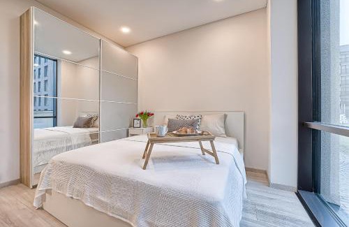 Business District Apartment | Business-class apartments 1 x Free parking x SELF CHECK IN 24x7