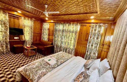 Srinagar House | Bustan Residency