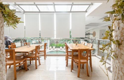 Sunset Road Apartment | Bustle Base Coliving and Coworking Space