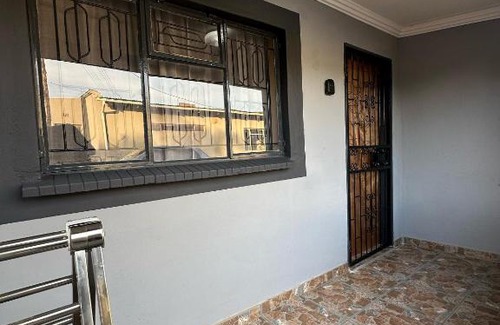 Lobamba Apartment | Busy-Bee's Enclave