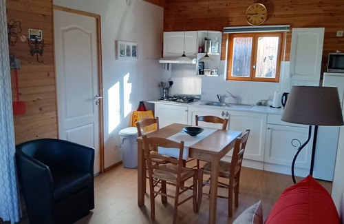 Saint-Antonin Noble Val Apartment | BUTTERFLY GITE ON A 2-HECTARE PROPERTY